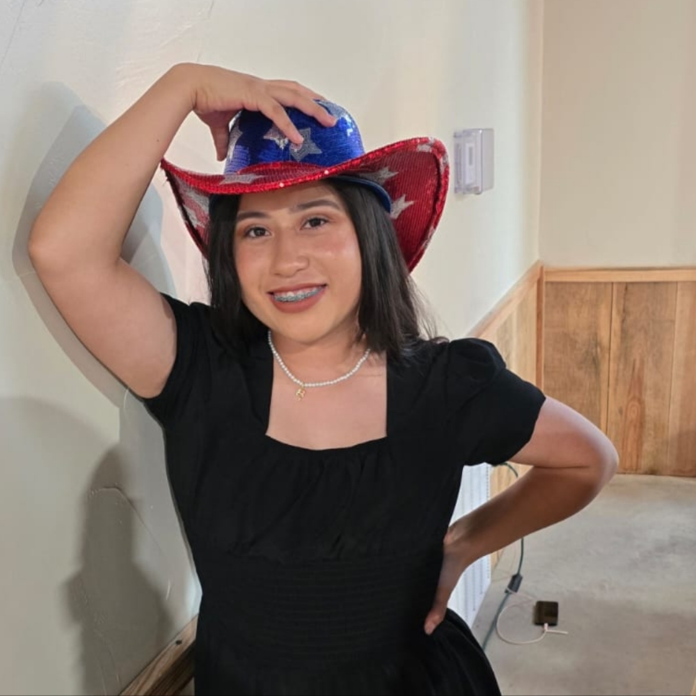 Meet your Posher, Brenda